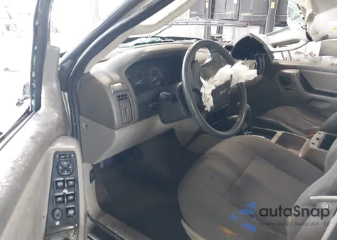 2004 Jeep Grand Cherokee Laredo from USA, damaged, VIN 1J4GW48S64C111662